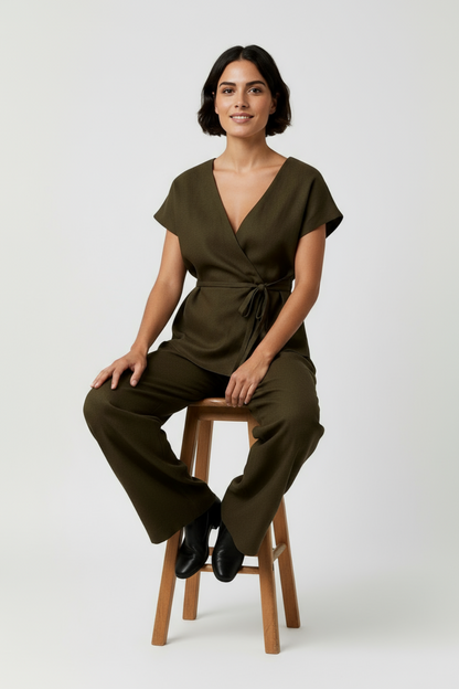 Calinda – Tweedelige dames set – Overslagtop met strik - wijde pantalon – Lente / Zomer
